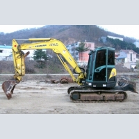 For rent Mini-excavator Hitachi EX tracked full-circle 55UR