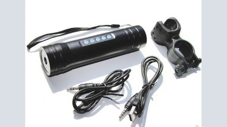 Fahrrad-Taschenlampe Radio mit integriertem MP3-Player днамиком 3 Wat und Befestigung am lenkrad 